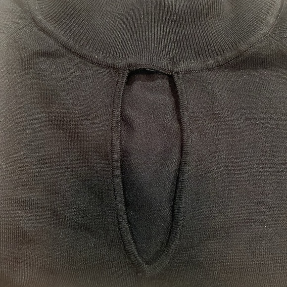 INC International Concepts Black Keyhole Blouse - Picture 3 of 3